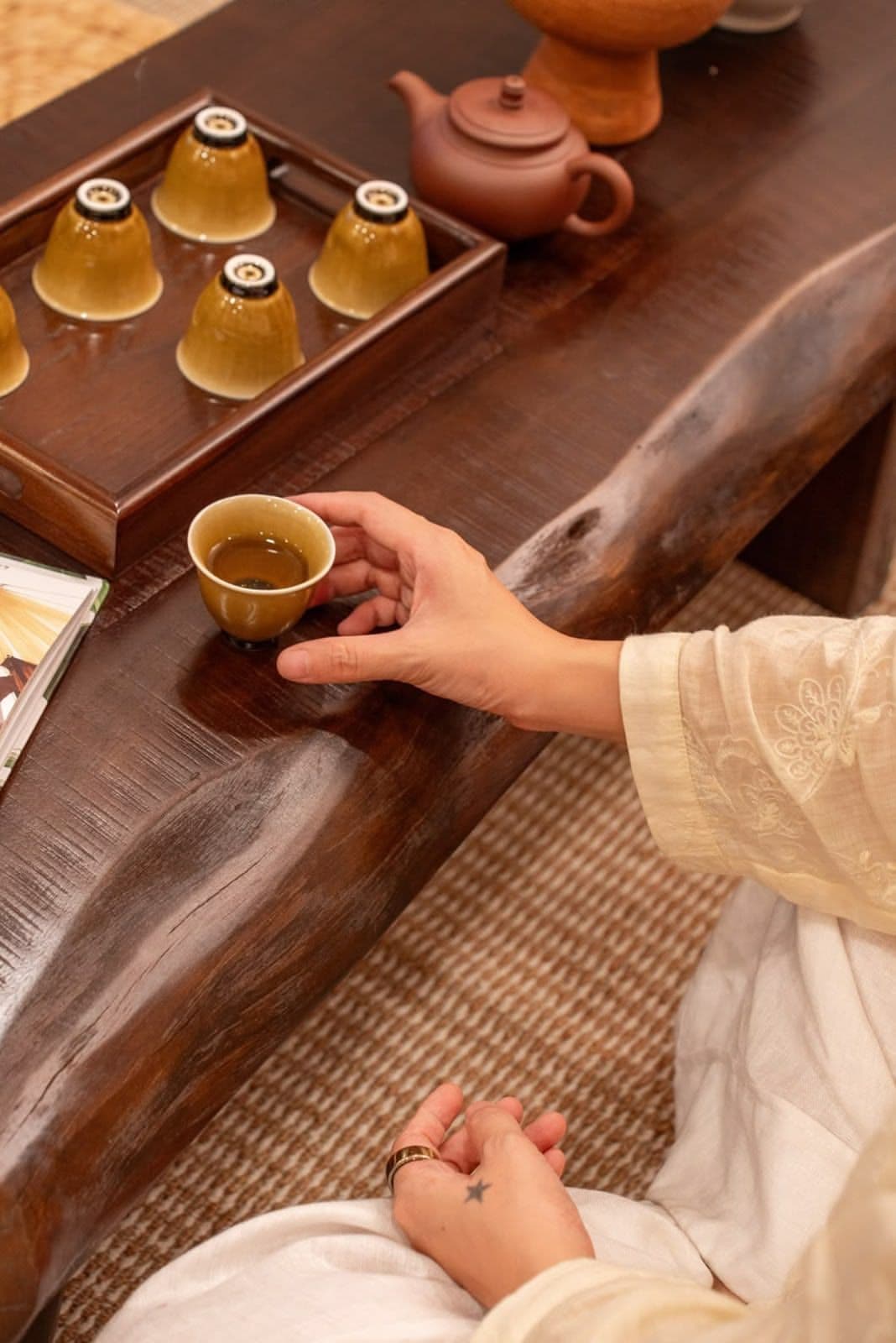 Tea & lotus